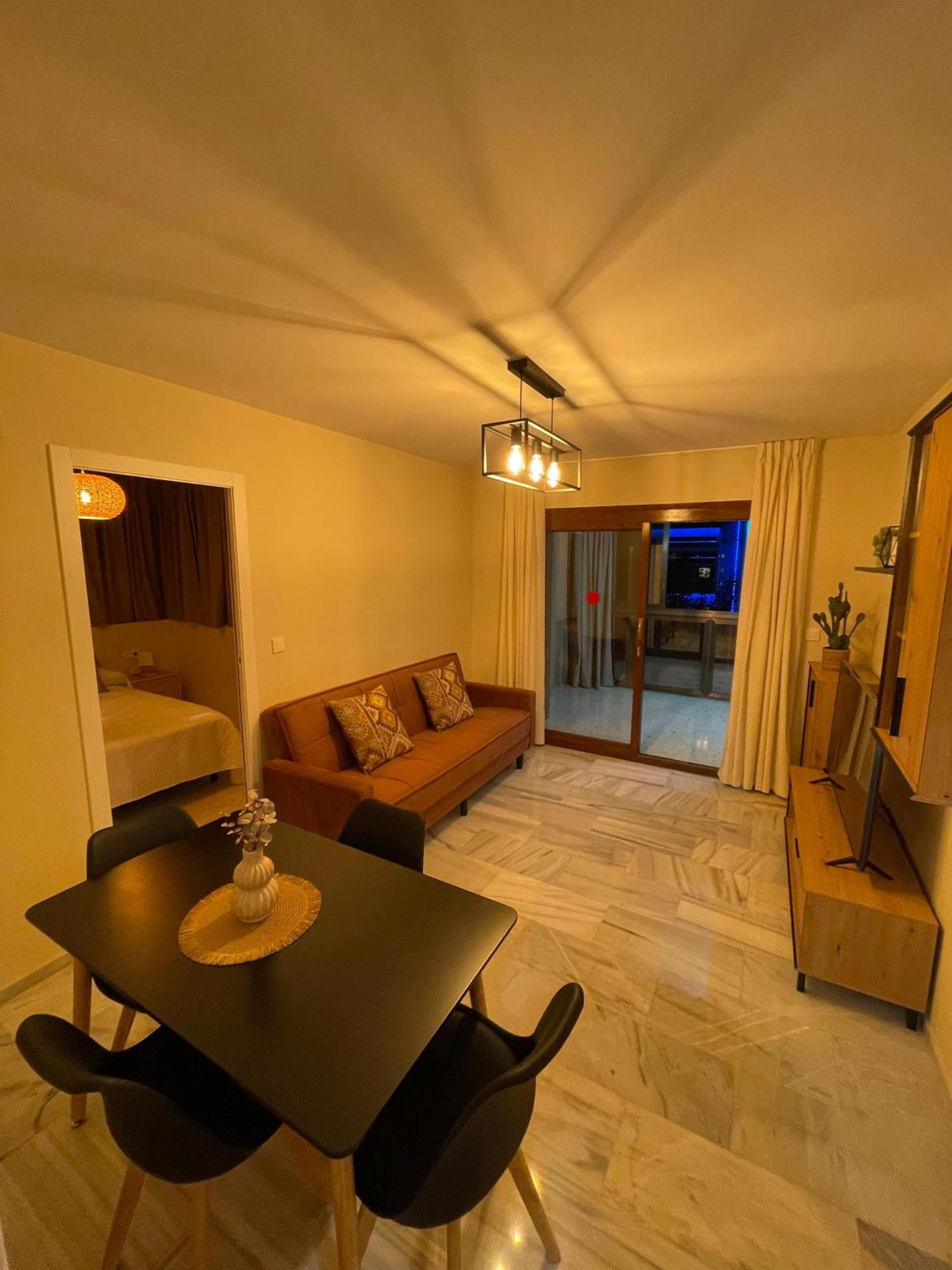 Apartamento Las Olas Playa De Levante Benidorm Bagian luar foto