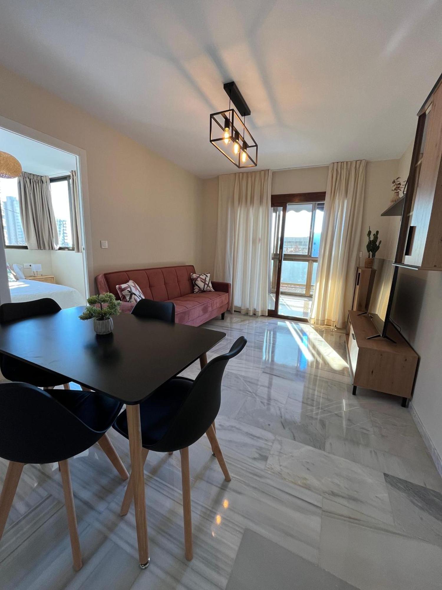 Apartamento Las Olas Playa De Levante Benidorm Bagian luar foto