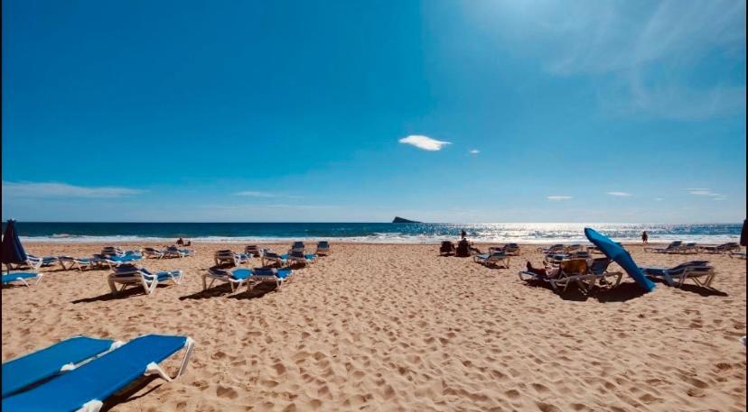 Apartamento Las Olas Playa De Levante Benidorm Bagian luar foto